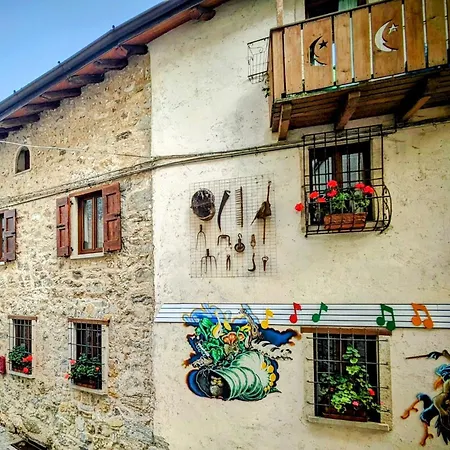 Piccolo Tibet Bed & Breakfast *