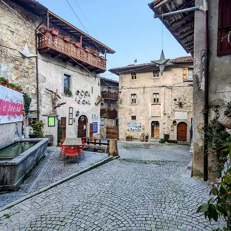 Piccolo Tibet Bed & Breakfast 3*