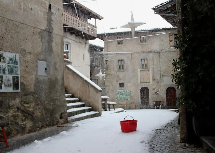 Bed & Breakfast Piccolo Tibet Lavenone