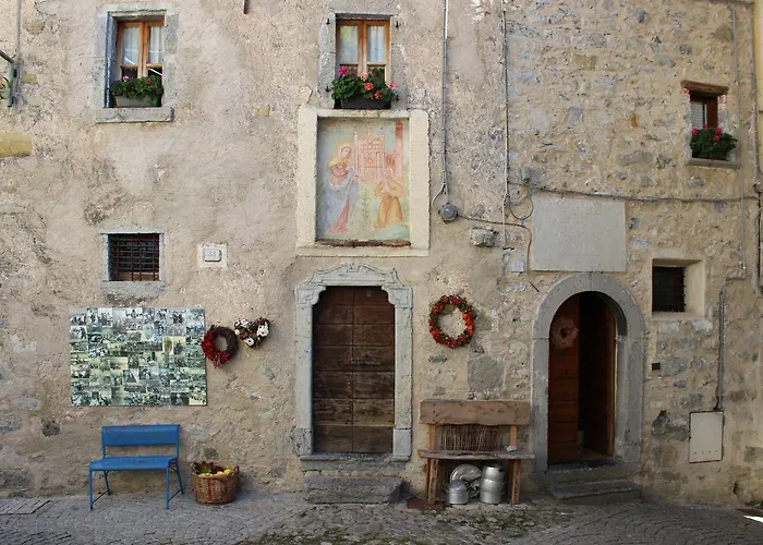 Piccolo Tibet Bed & Breakfast Lavenone